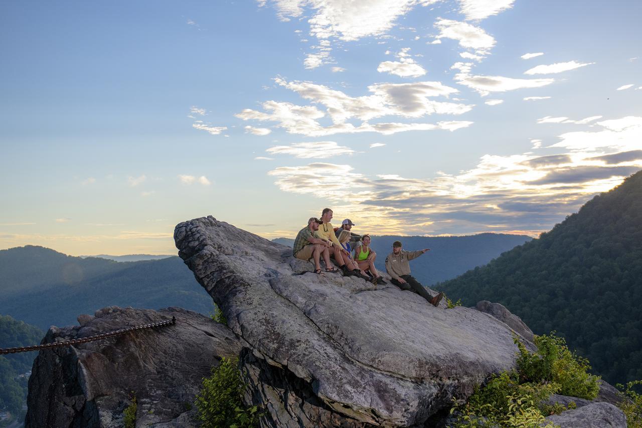 Pine Mountain State Resort Park Pineville Exterior photo